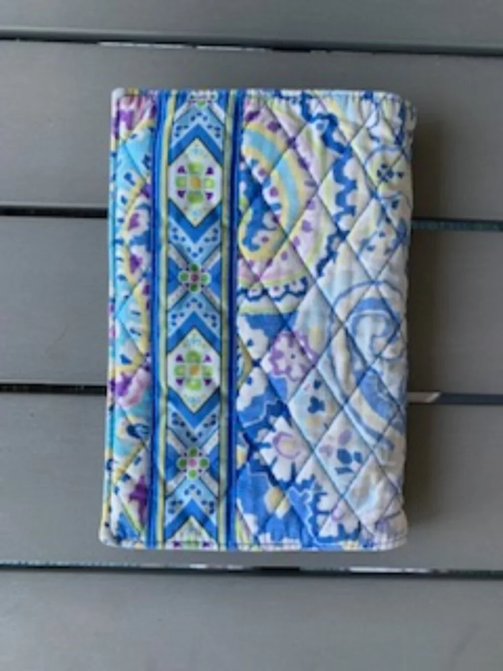 Vera Bradley Organizer - Capri Style